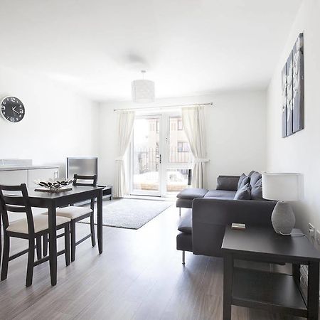 Campbell Park - City Stay Apartments Мілтон-Кінз Екстер'єр фото