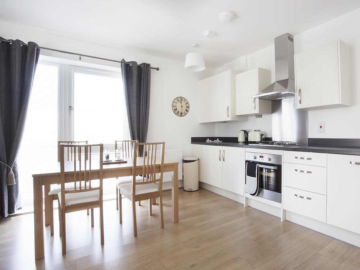 Campbell Park - City Stay Apartments Мілтон-Кінз Екстер'єр фото